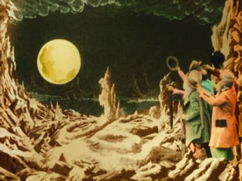 Voyage Dans La Lune: Een hallucinatoire reis vol surrealistische magie en pionierende special effects!